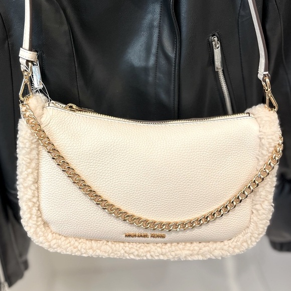 MICHAEL KORS CARMELA Medium Leather Chain Crossbody Shearling - Picture 1 of 12